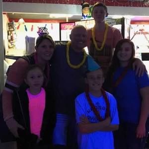 Meet your Posher, Christopher